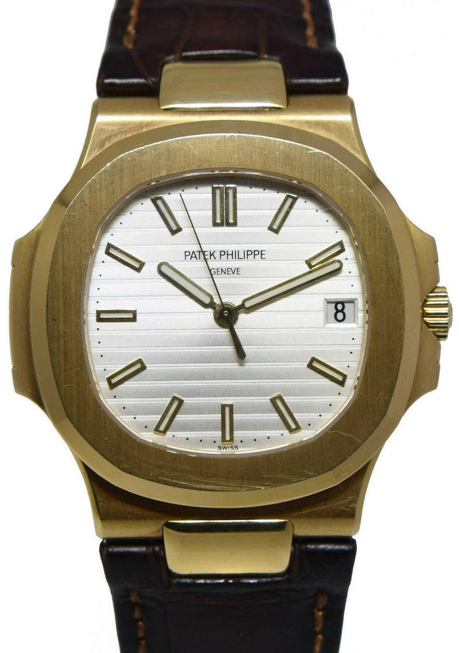 Patek Philippe — Patek Philippe 5711 Nautilus 18k Yellow Gold Watch Box & Archival Document 5711J