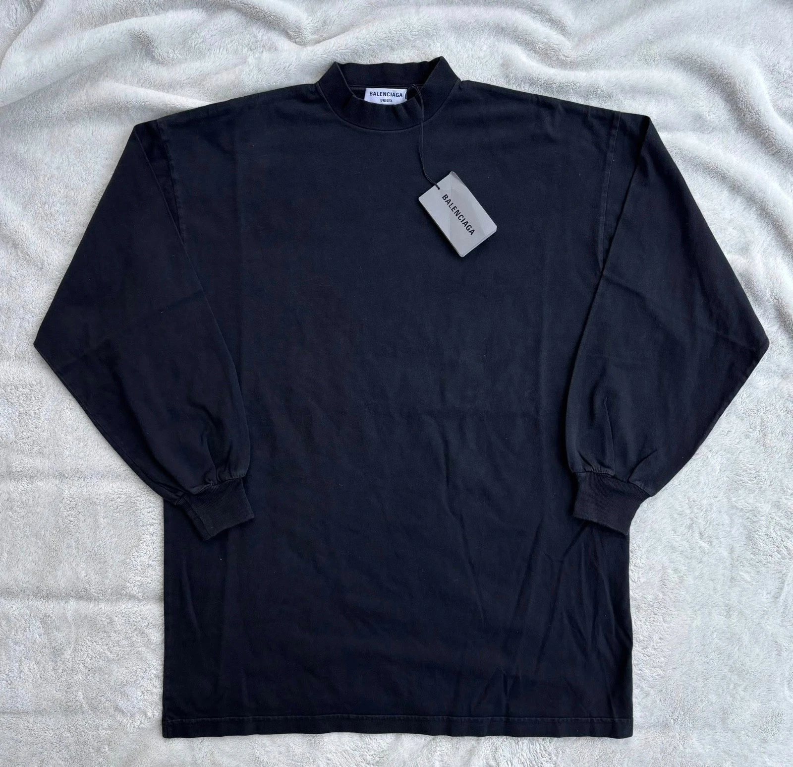 Balenciaga — Balenciaga Black Vintage Tab Longsleeve Shirt - Fits 3XL - $650 - Authentic New