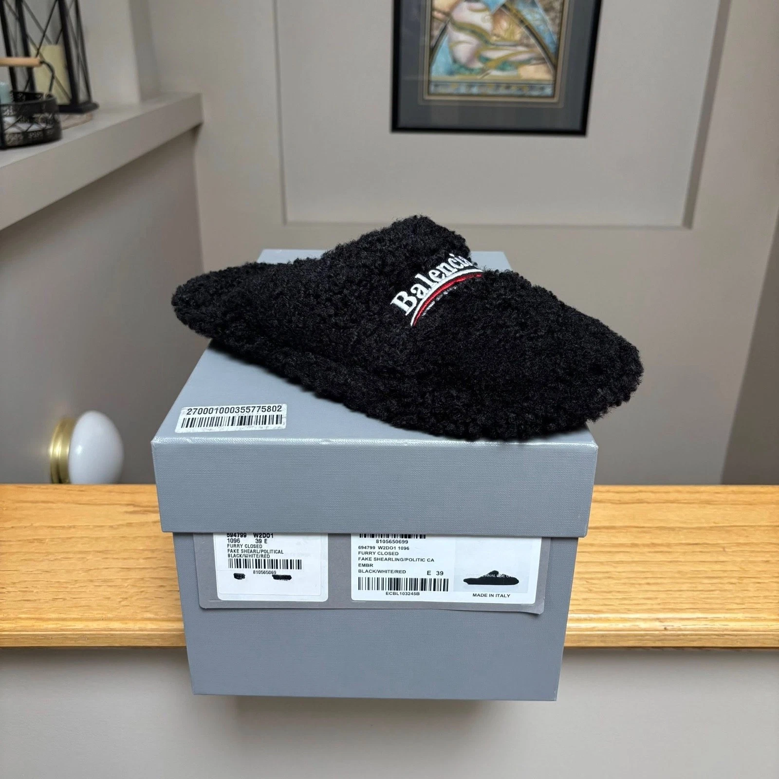 Balenciaga — Balenciaga Black Political Fur Slides Slippers - 42 EU -  $950 - New - Authentic